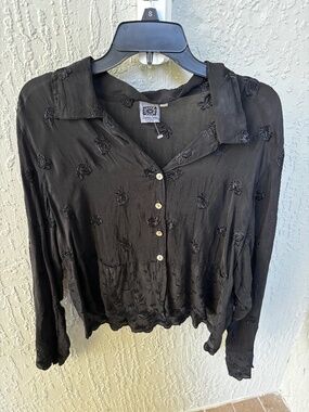 Johnny Was Slim Audrey Embroidered Blouse black medium